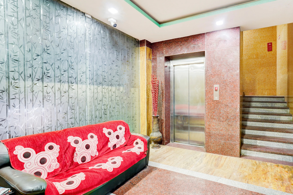 Hotel O Porur Formerly Jeyas Elite