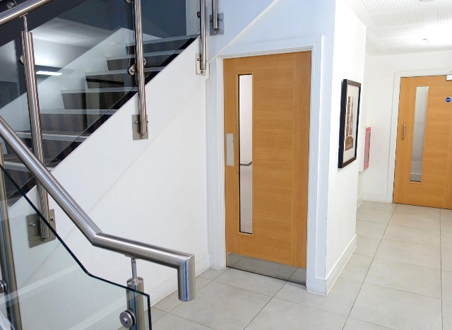 Teddington Two Beds by Vantage Apartments