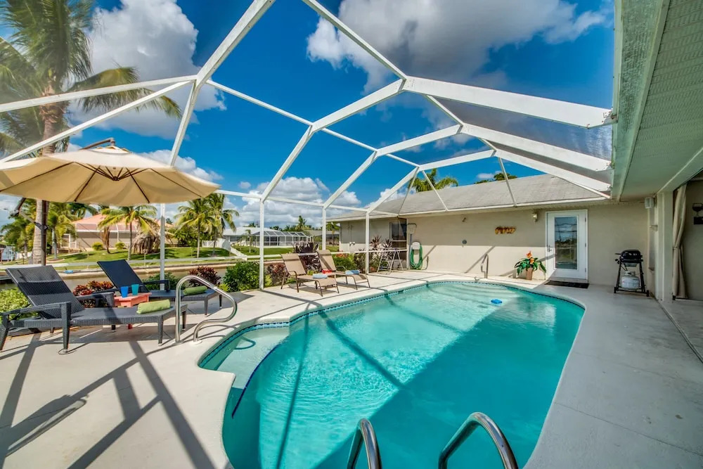 Villazo Ann, Cape Coral