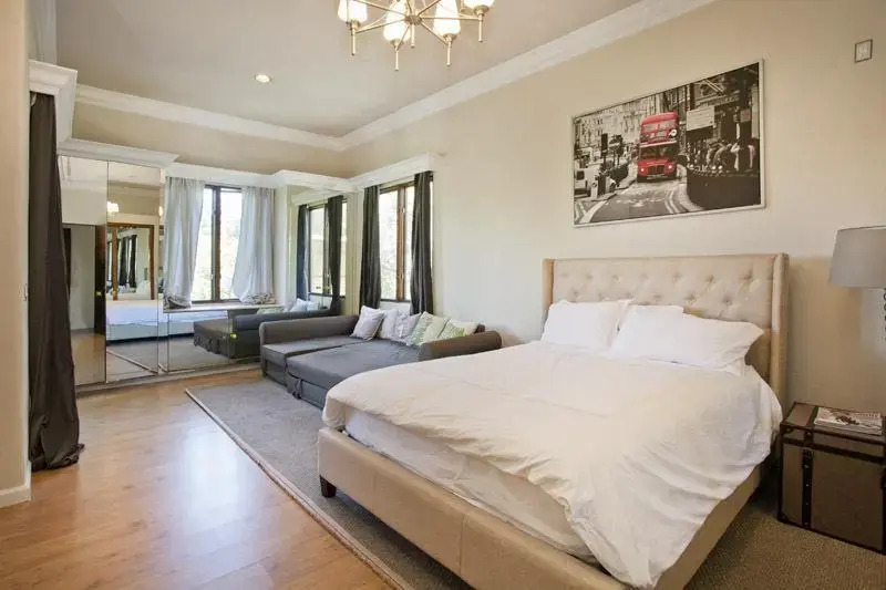 Hillview Spanish Villa