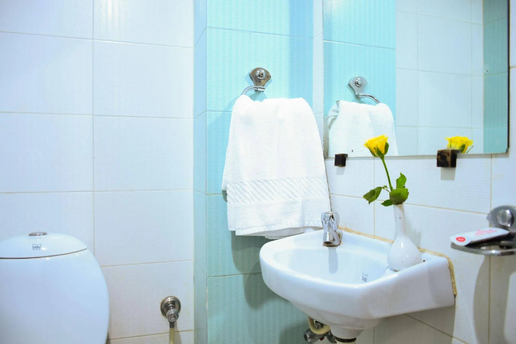 ZO Rooms Ameerpet Satyam