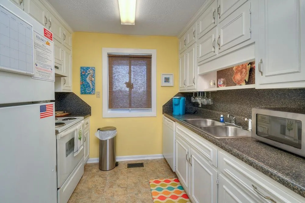 The Arbor by Elliott Beach Rentals