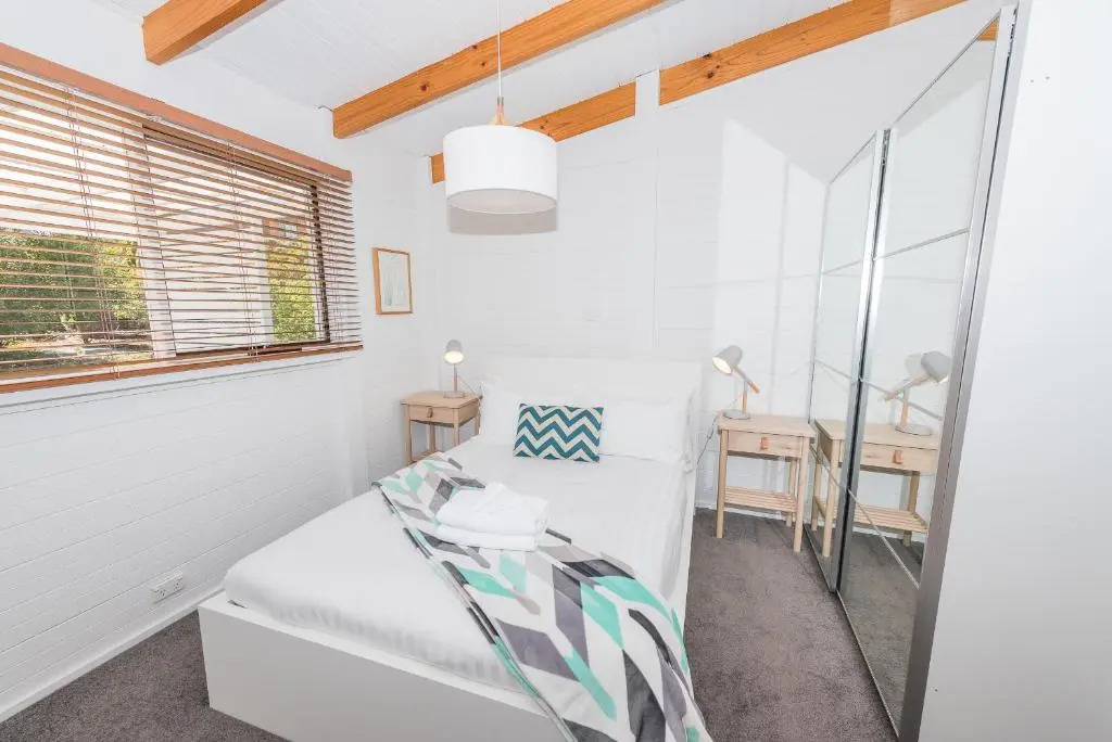 Acacia Cottage