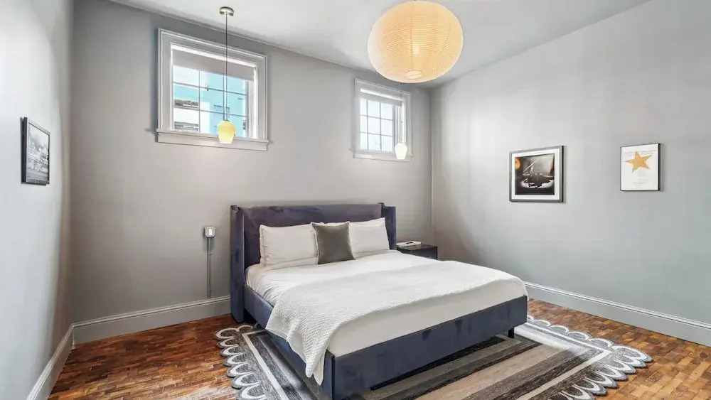 The Mary Beth Hotel & Gallery