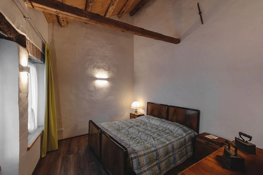 Il Fontego Historic House Dolomites Mel