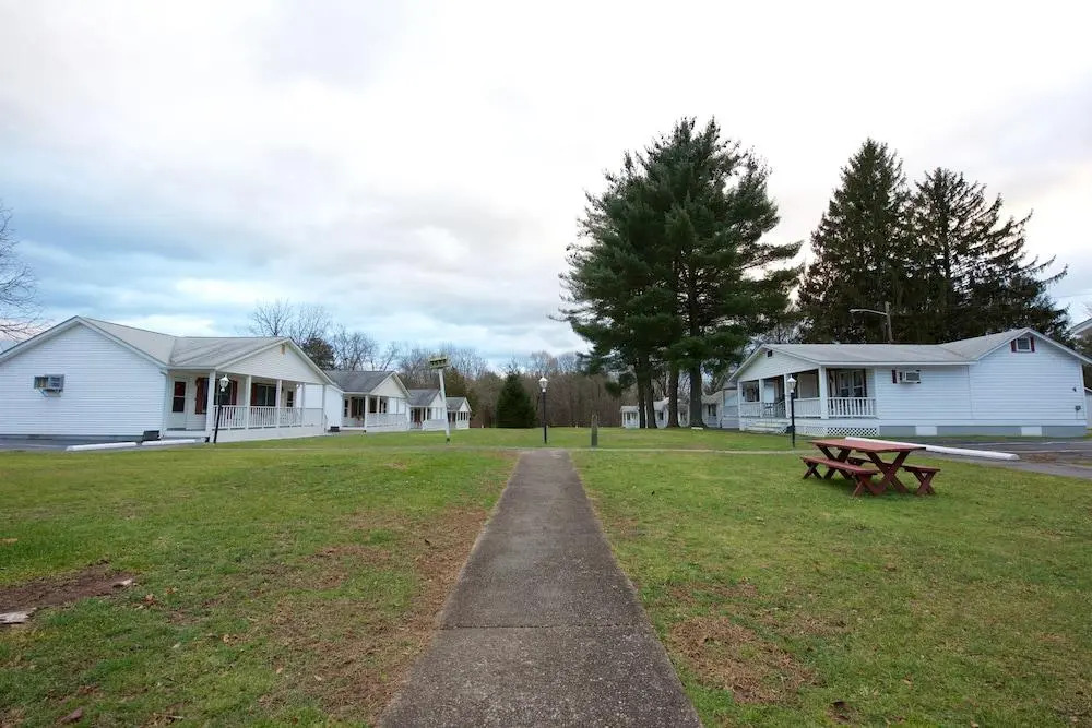 Myer Motel
