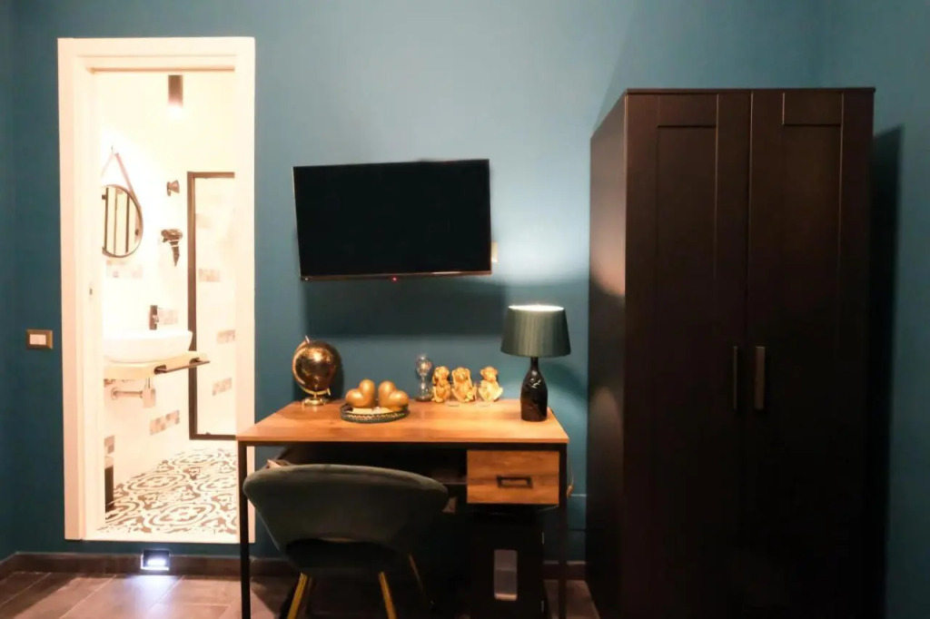 LH51 Rooms