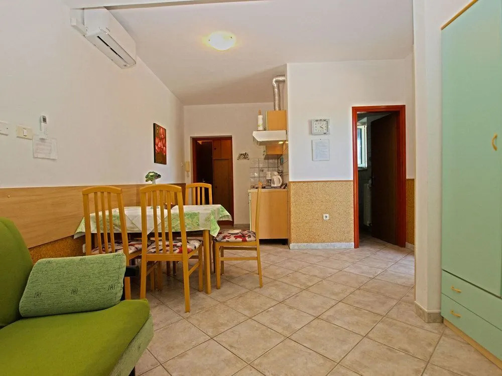 Apartments Nelli 624