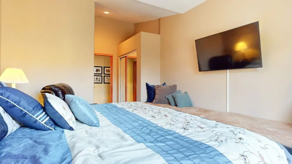 Snowcreek V #997 2 Bedroom Condo by RedAwning