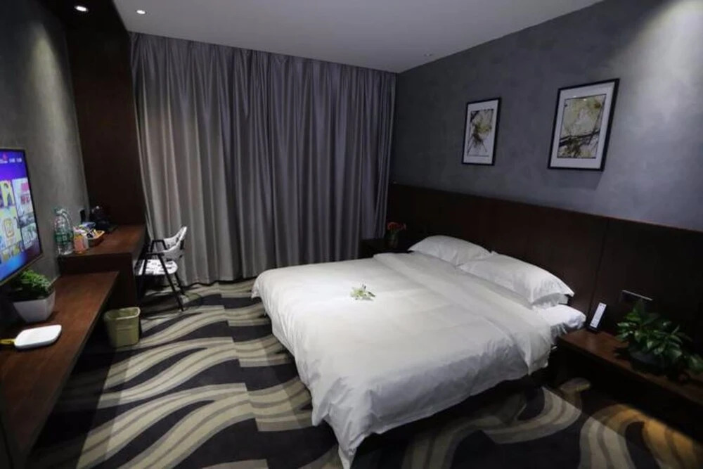 Luoyang Comfort Boutique Hotel