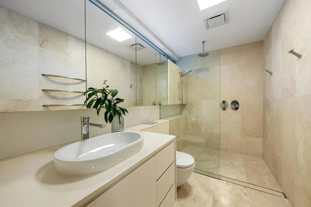 59 Wyuna Drive, Noosa Heads