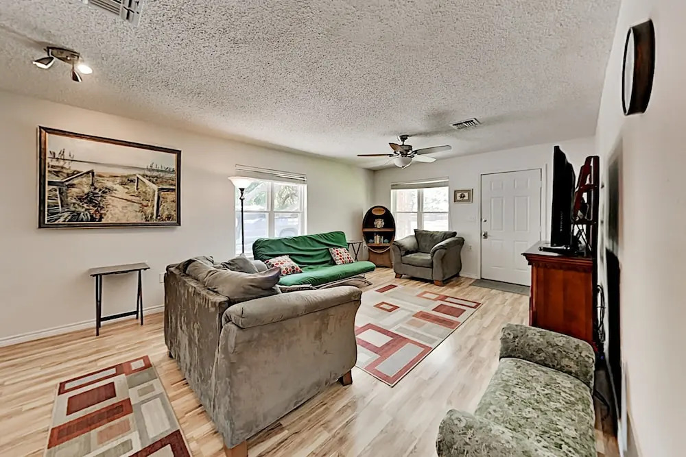 Coastal Getaway: Large Yard, Firepit - Near Beach 2 Bedroom Home