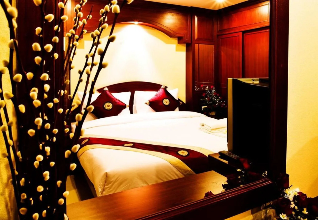 Baan Sudarat Hotel