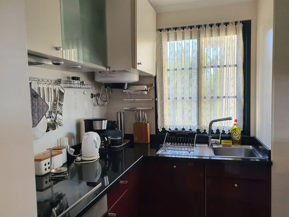 Luzia's Apartment - 2 Bedroom Apartment Sleeps 4