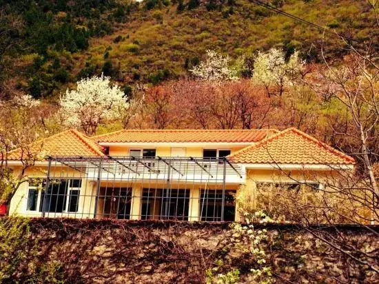 Beijing Guancheng No.9 farmyard
