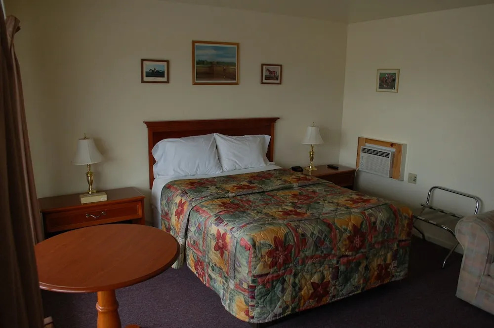 Sara Glen Motel - Saratoga Springs-Glens Falls