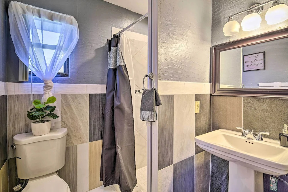 Lanai, Pool & Gas Grill: Sebring Retreat