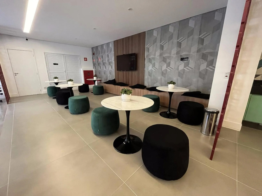 Studio moderno com Wi-fi, Academia ao lado do Parque Ibirapuera e Metrô - ID 09