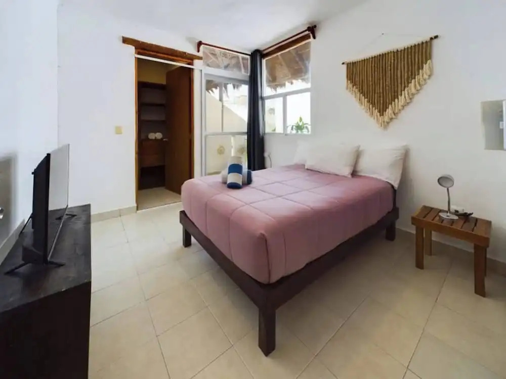 Chic 1BR With Pool & Parking Close to ADO