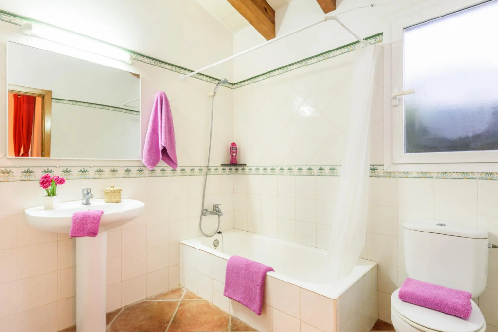 Villa Tonia by Villa Plus