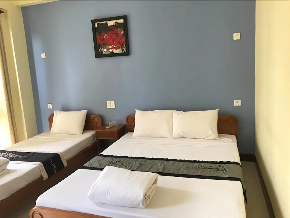 Hoa Binh Hotel