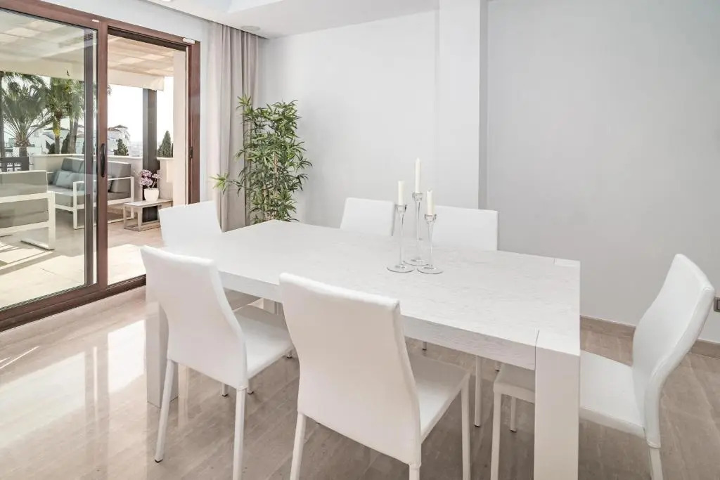 MDB19 - Penthouse near Puerto Banus. Families only