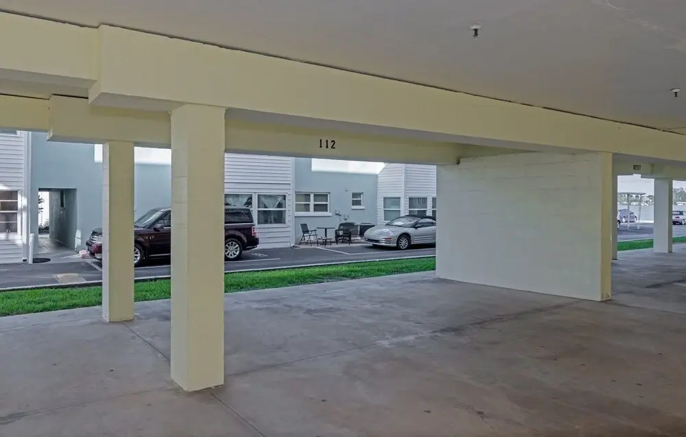 Gulf Watch 112 2 Bedroom Condo by Redawning