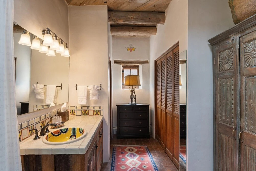 3BD Garcia Street Adobe