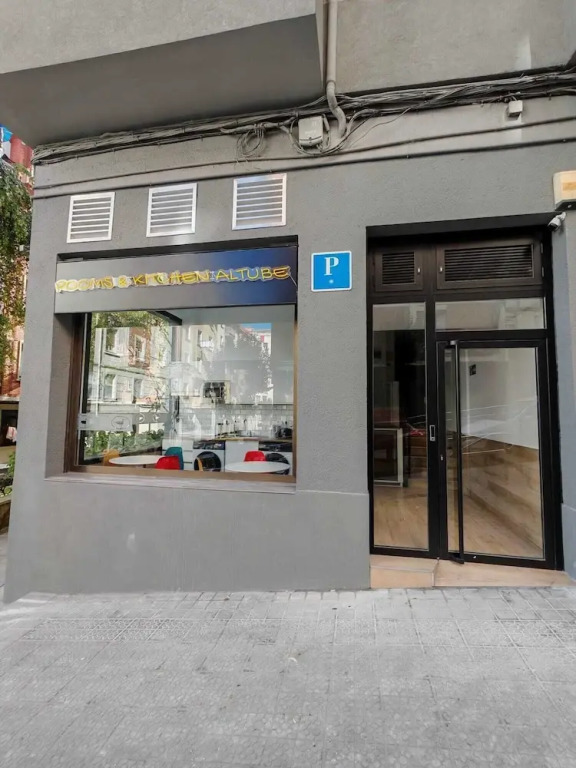 Bilbao ROOMS & KITCHEN Altube