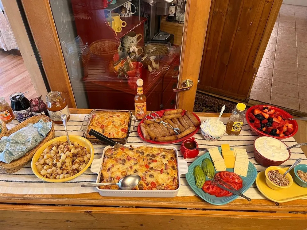 Bear Creek Ranch Bed & Breakfast