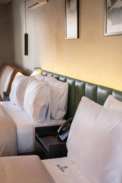 Hotel Alcala Expo