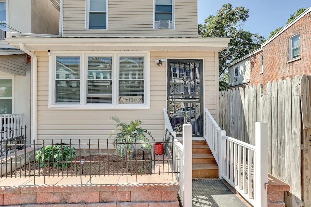 Wilmington Home ~ 28 Mi to Downtown Philadelphia!