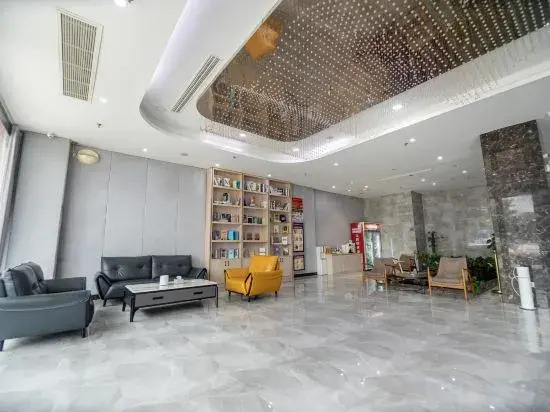 Huanyan Hotel (Cangzhou Chunyu Auto City)