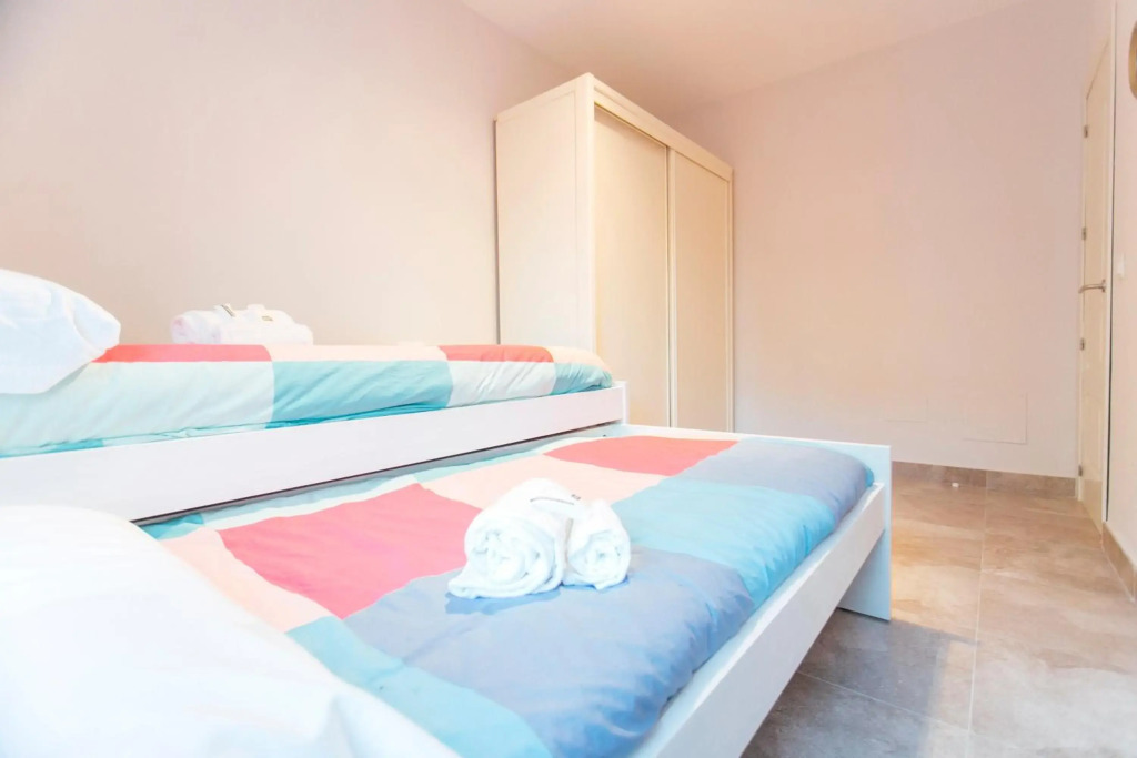 Minty Stay - 3BD Alcazar