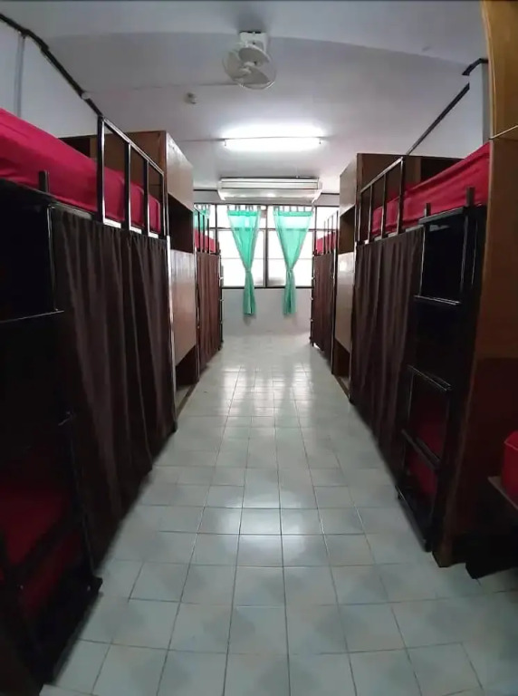 DaDa Hostel