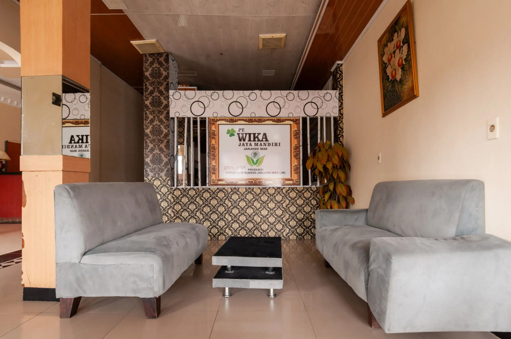 Urbanview Hotel Syariah Residence Medan