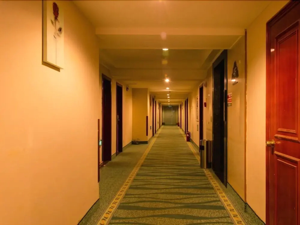 GreenTree Inn Dalian Airport Express Hotel