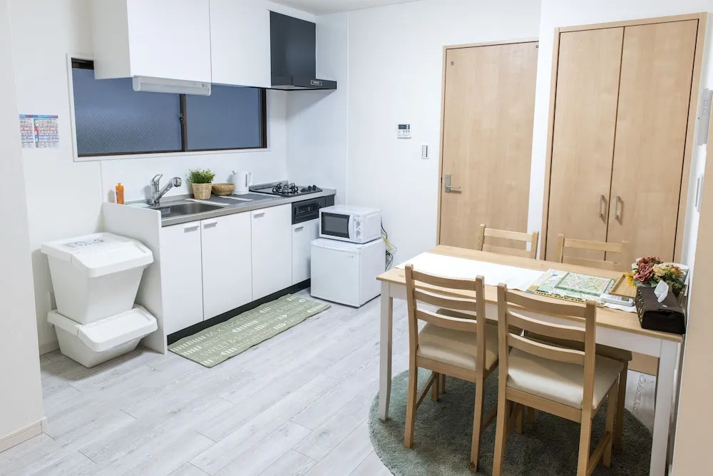 ZAITO Tokyo Kikukawa Economy Inn 宅东东京菊川民宿