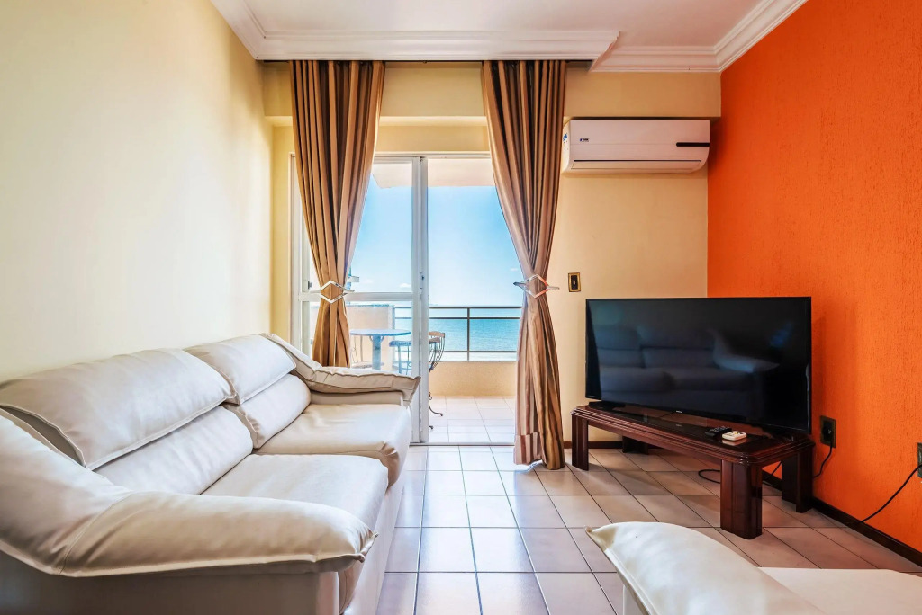 Apto Com Bela Vista Para A Praia Cet602