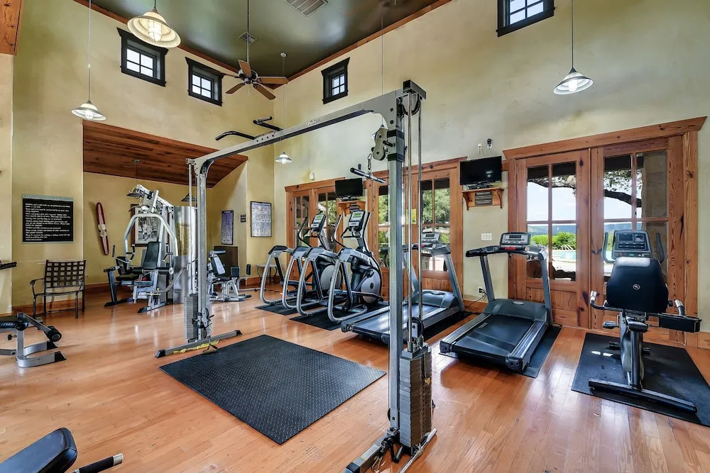 18616 Leander - 4 Br Home