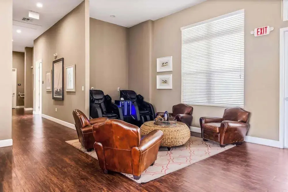 Kissimmee 4BR Townhouse: Perfect for Families