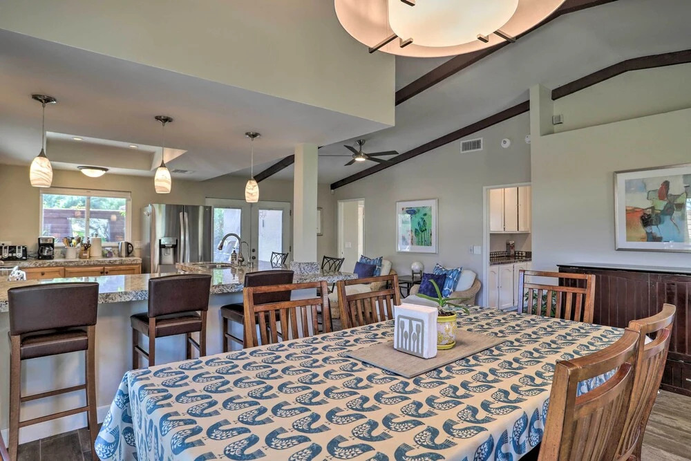 226242 3 BR Oasis w/ Hot Tub By Golf & Coachella!