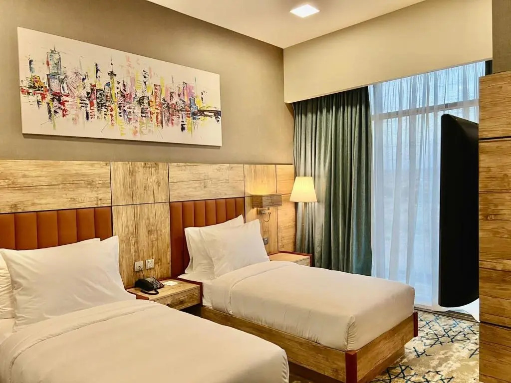 Waves Hotel