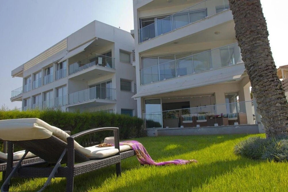 Apartment Trident 4 Gold