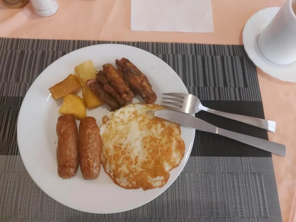 Roza Guest House