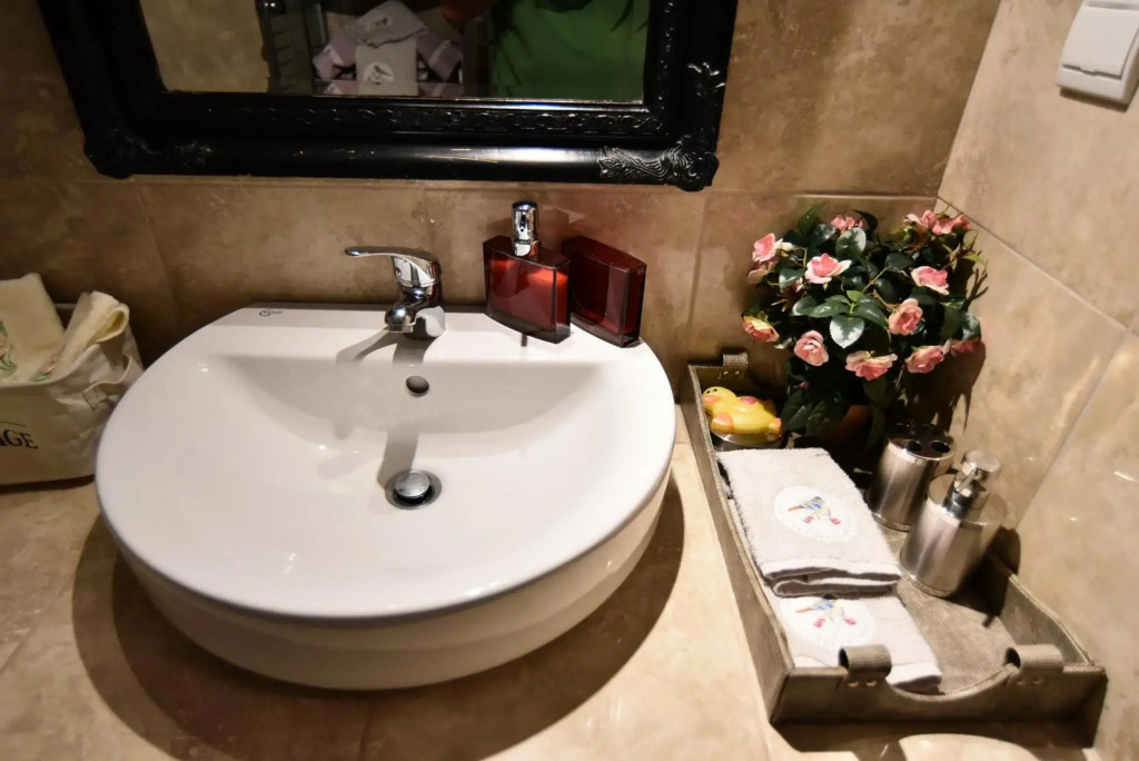 Queens Bed&Rest Luxury Apartment