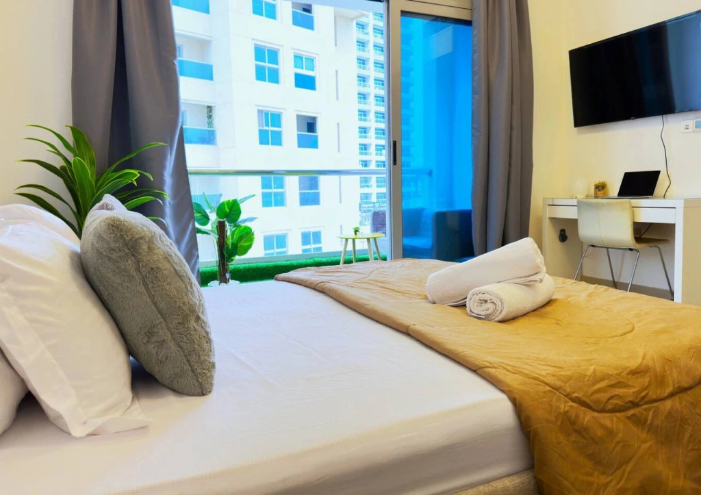 Квартира Marina Canal Studio Balcony Near JBR Beach