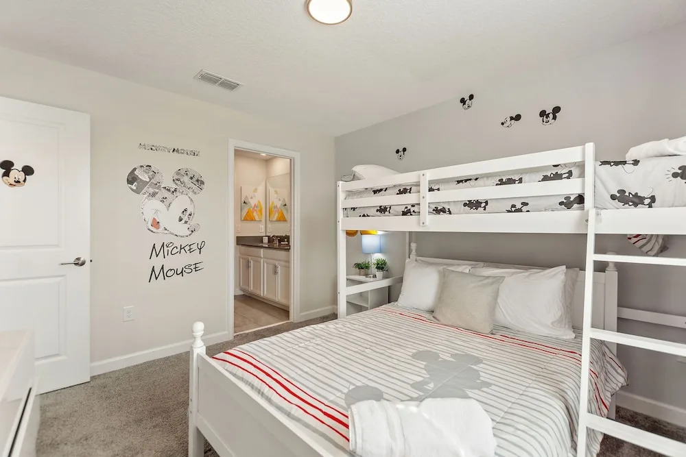 Treat Retreat Storey Lake by Shine Villas #418 villa