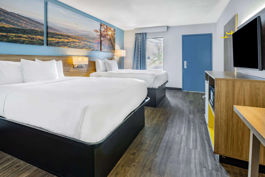 Days Inn by Wyndham Raleigh Glenwood-Crabtree