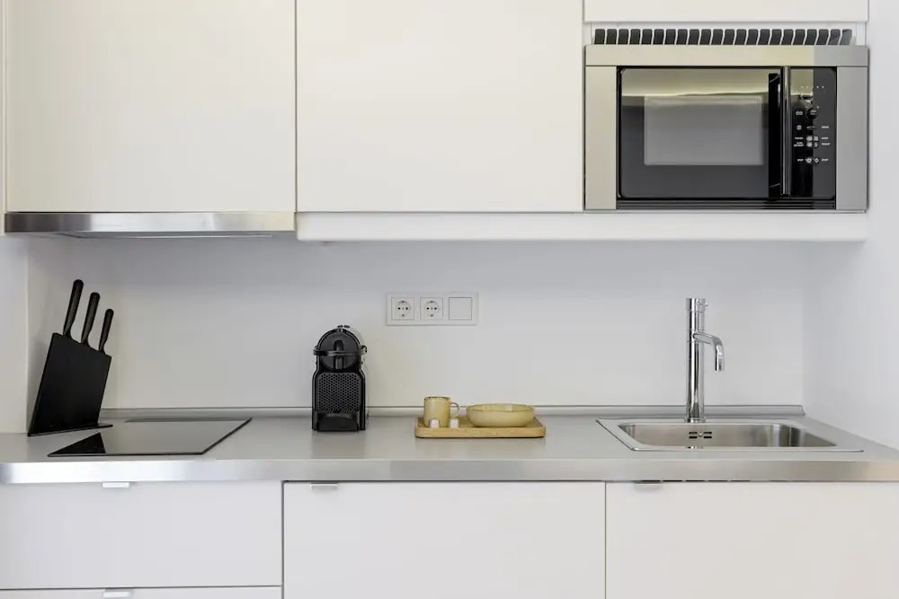 Momo Suites, Acropolis by Aura Homes